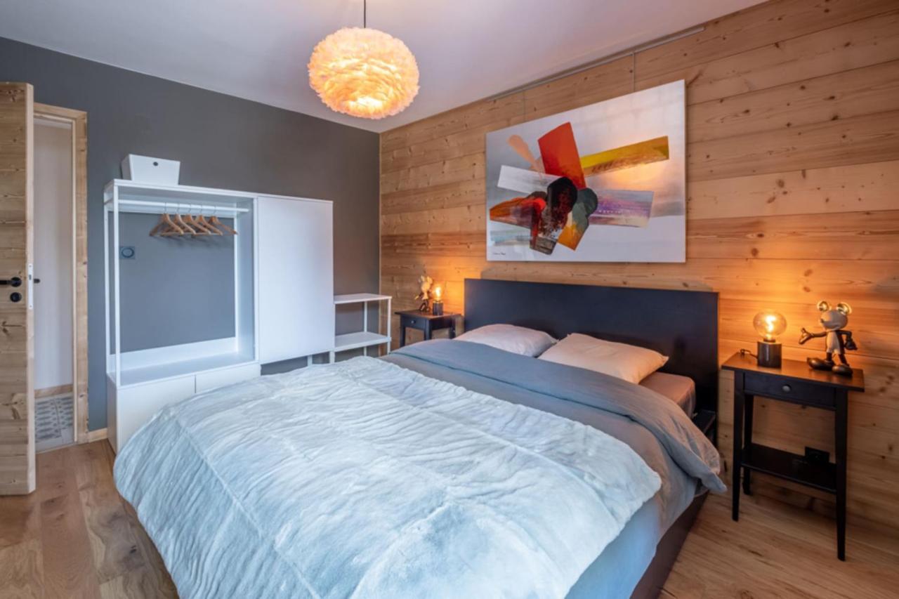 Newly Renovated Apartment With Mont Blanc View Chamonix Exterior photo